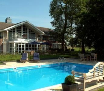 Landhotel De Ijsvogel Sint Nicolaasga Extérieur photo